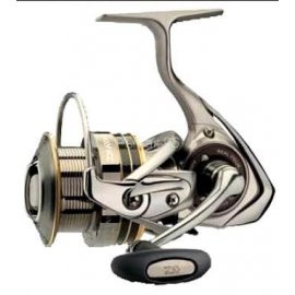 Катушка безынерционная DAIWA 15 Luvias 3012